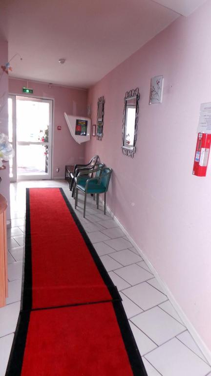 Hotel Le Gambetta Carmaux Eksteriør bilde